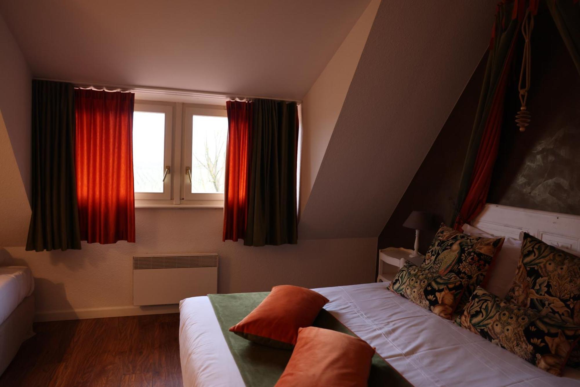 Hotel Restaurant Verger Des Chateaux, Route Des Vins Haut-koenigsbourg Dieffenthal