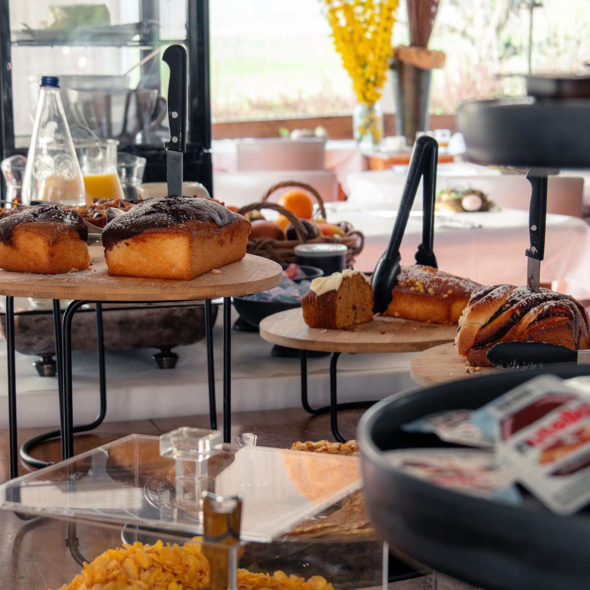 Hotel Restaurant Verger Des Chateaux, Route Des Vins Haut-koenigsbourg 3*