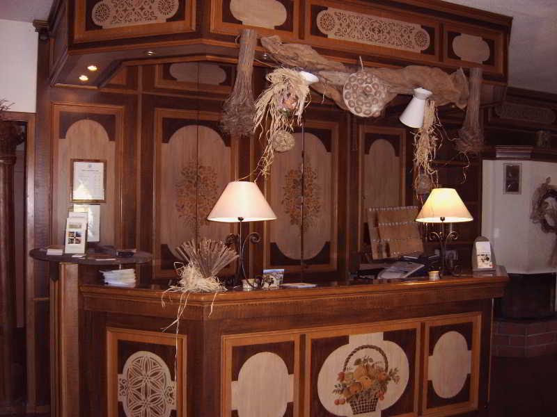 Restaurant Verger Des Chateaux, Route Des Vins Haut-koenigsbourg Hotel Dieffenthal